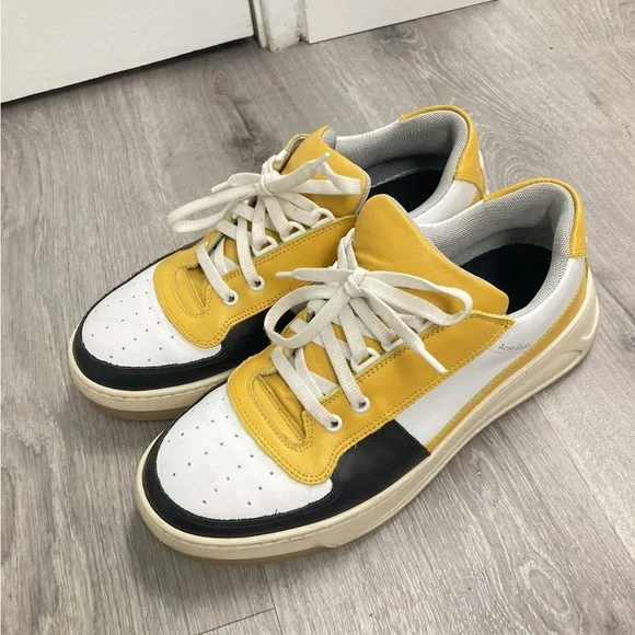 Acne Studios Perey Size 41 runs half size larger